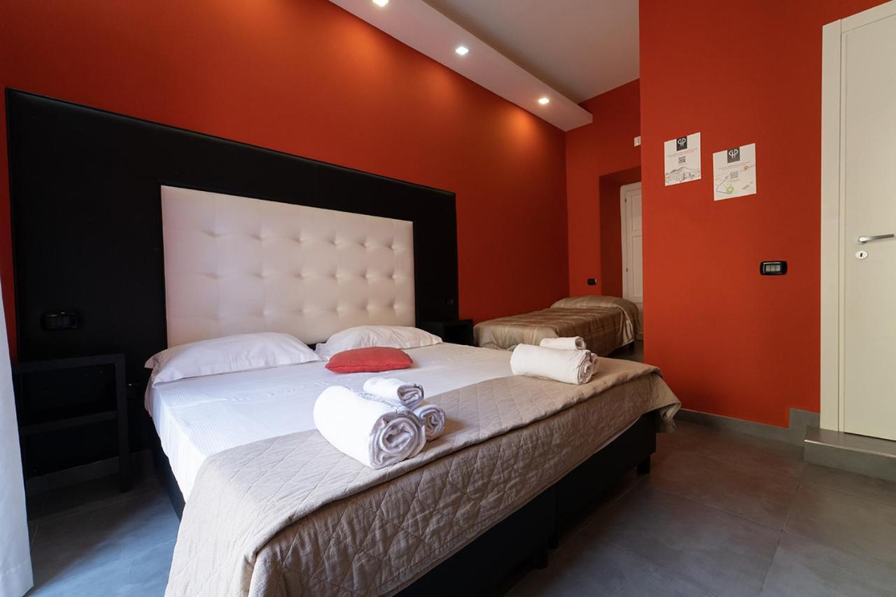 Royal House Napoli Centro, By Clapa Group Hotell Exteriör bild