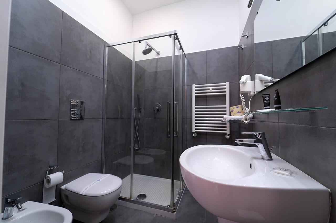 Royal House Napoli Centro, By Clapa Group Hotell Exteriör bild