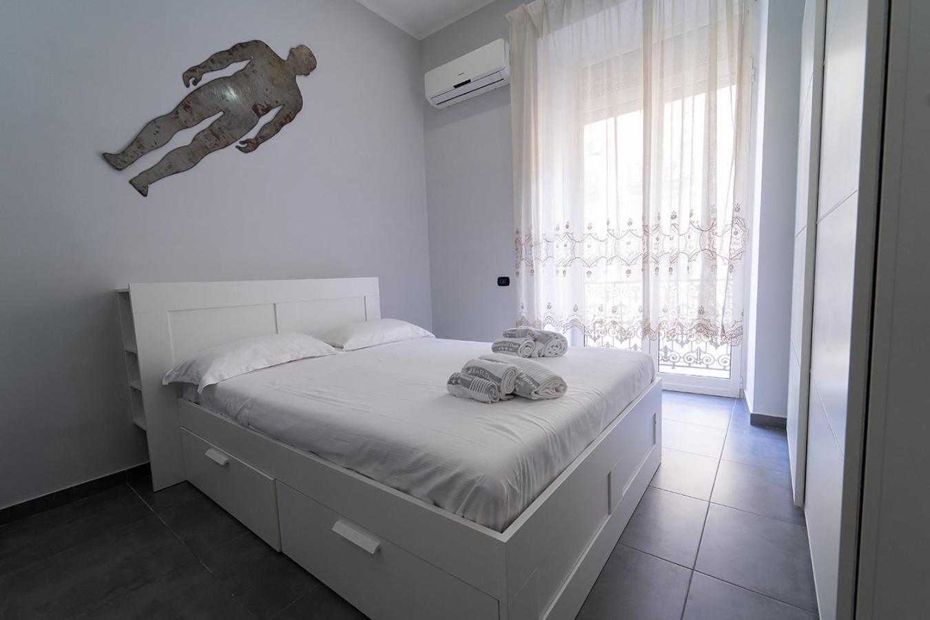 Royal House Napoli Centro, By Clapa Group Hotell Rum bild