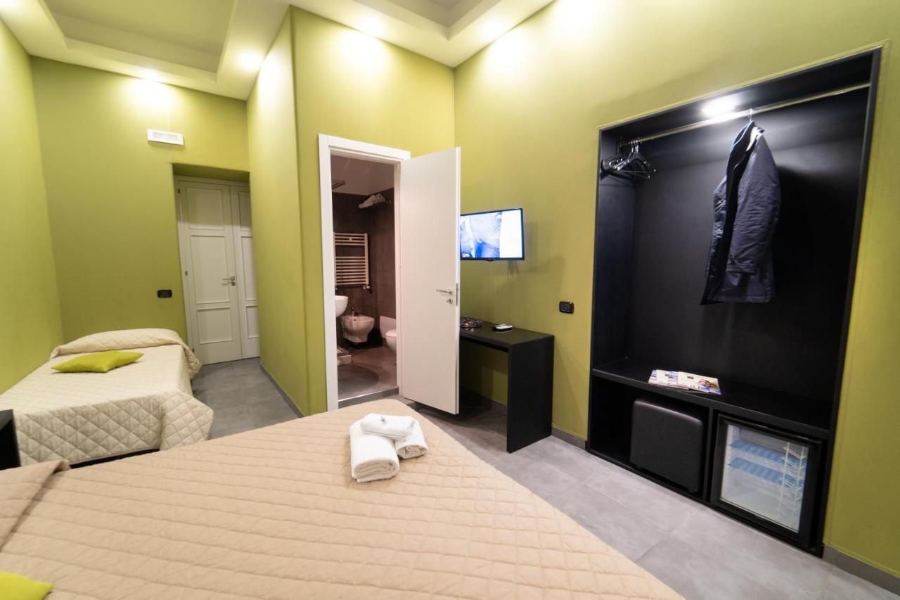 Royal House Napoli Centro, By Clapa Group Hotell Exteriör bild