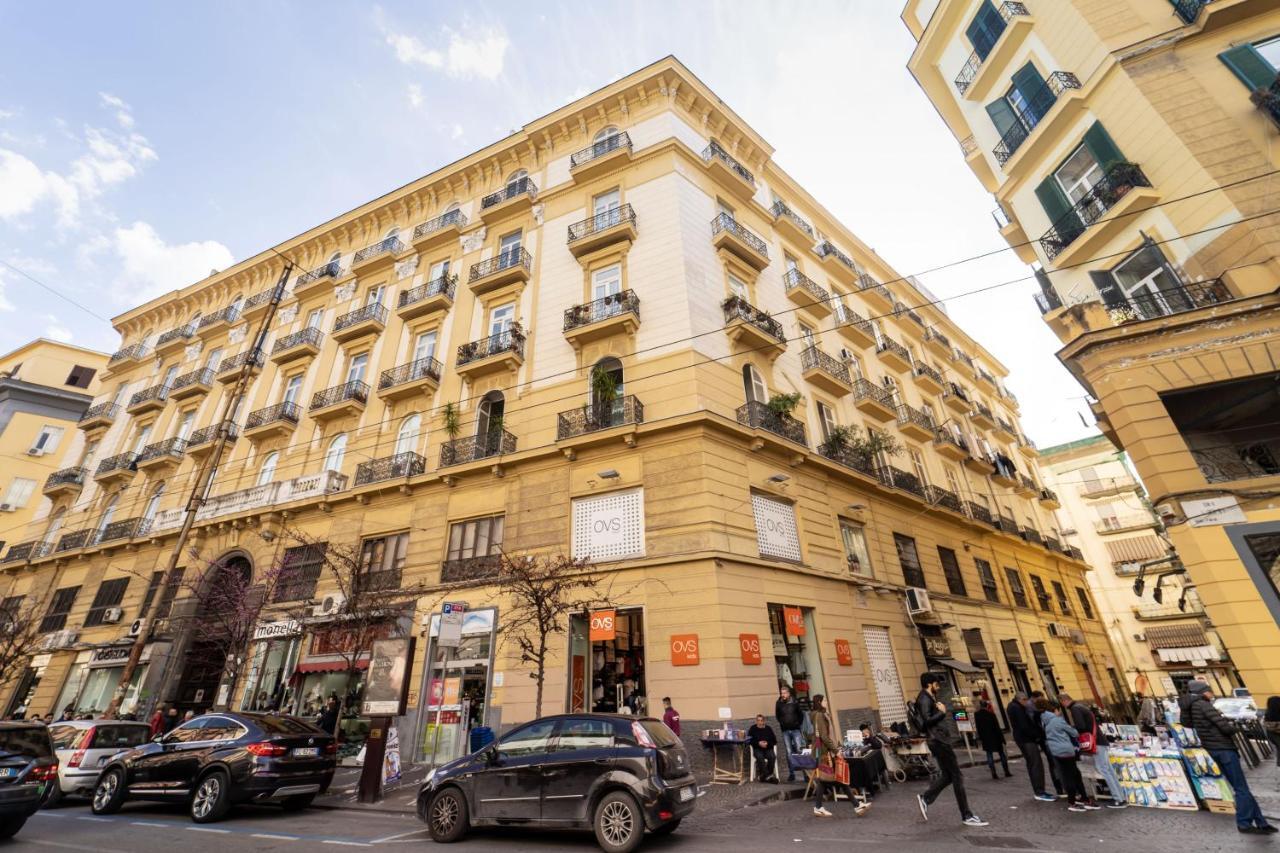 Royal House Napoli Centro, By Clapa Group Hotell Exteriör bild