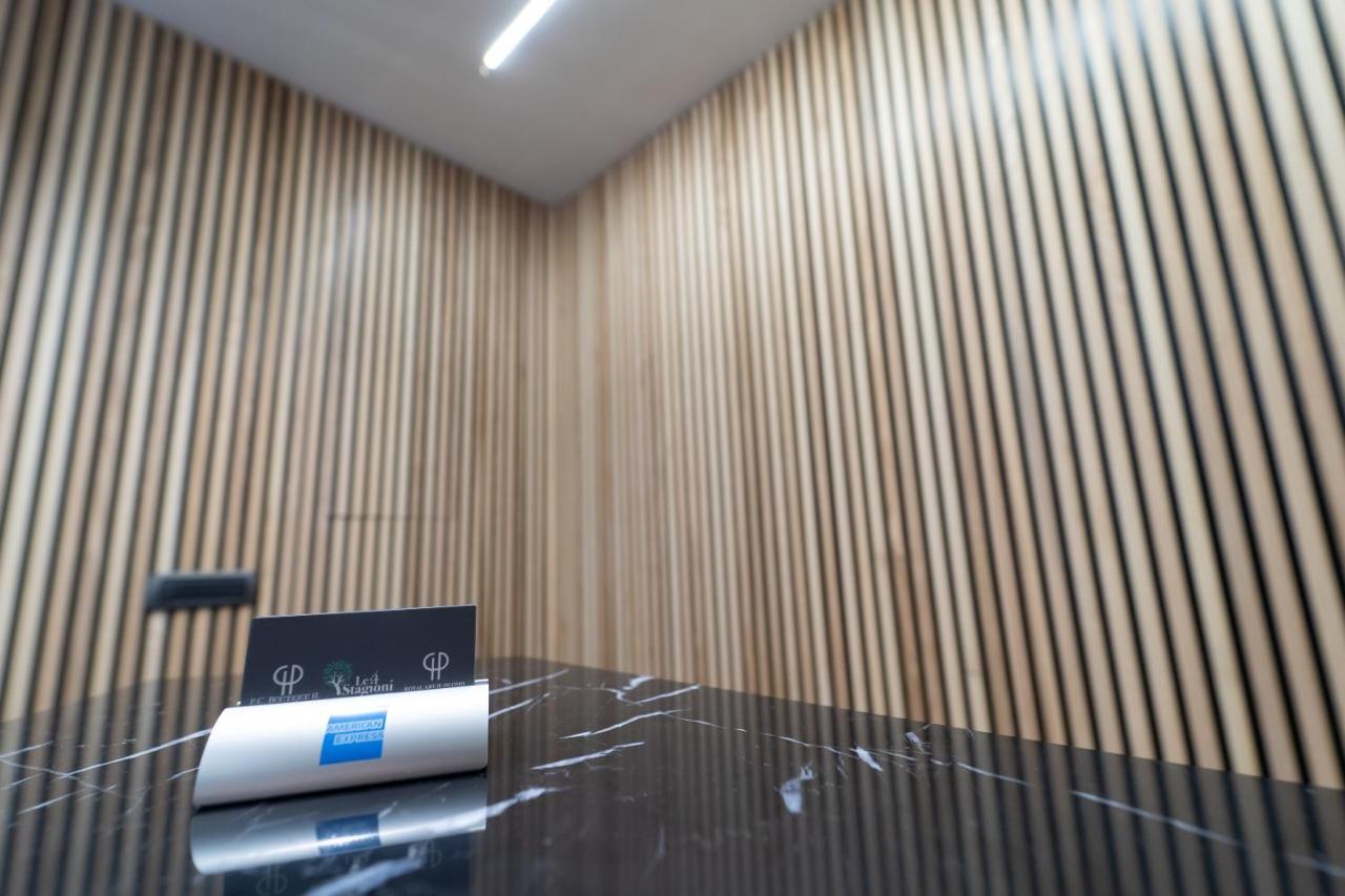 Royal House Napoli Centro, By Clapa Group Hotell Exteriör bild